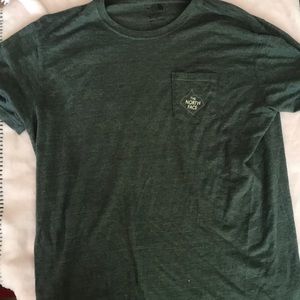 oversized light green north face t shirt